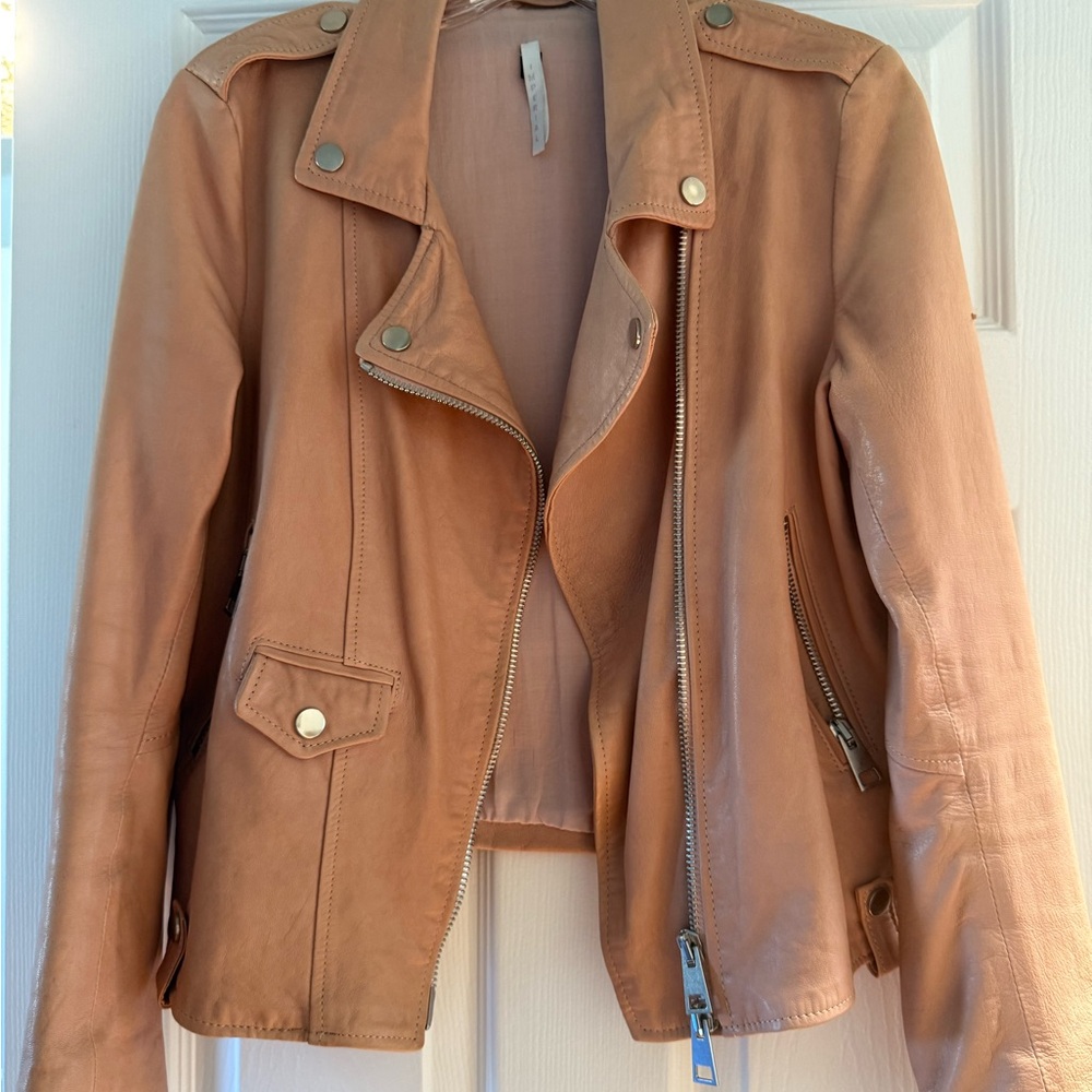 Stylish Women's Tan Leather Jacket
